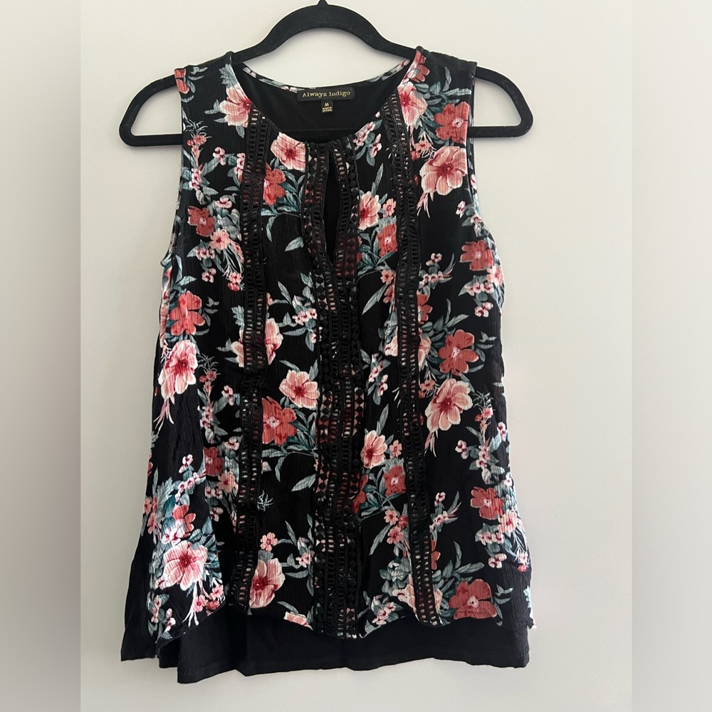 Black floral sleeveless top with key hole